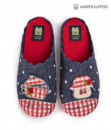 Marpen. Comfortable and Warm slipper shoe "Puppies drawing".